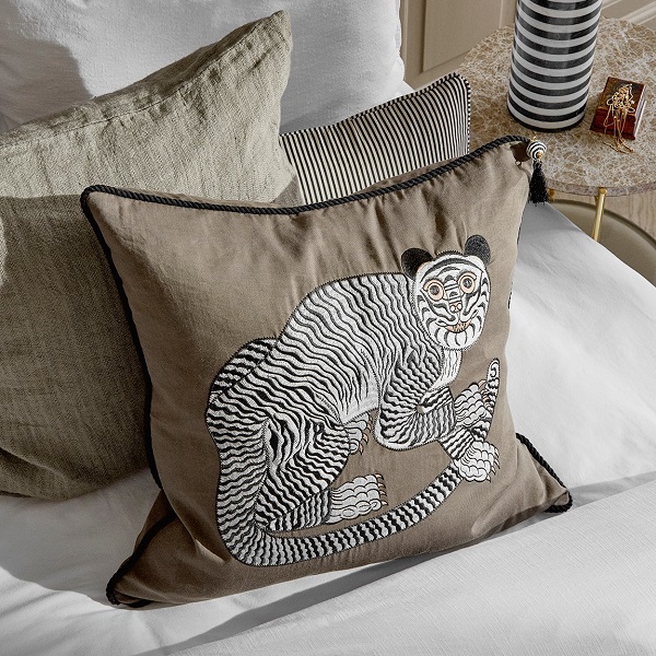 Fable Tiger Cushion - Taupe 